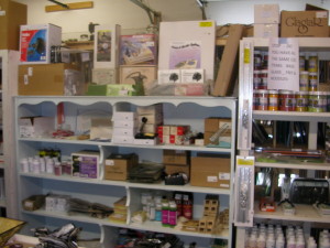 gift shop and finish goods 037