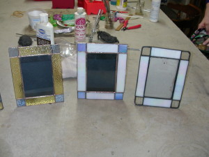 suncatchers and pictures frames 013